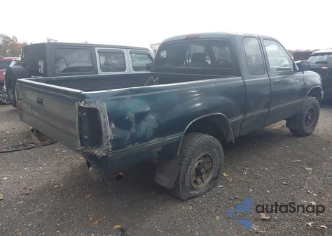 1996 Toyota T100 Xtracab Sr5 z USA, uszkodzony, nr VIN JT4UN24D8T0033084